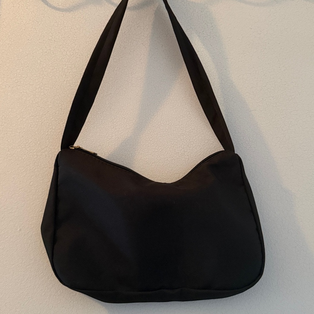 Simple Black Shoulder Bag